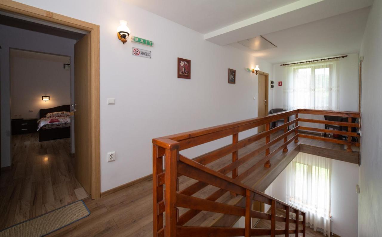 Agropensiunea Cetatuia Luncavita Bagian luar foto